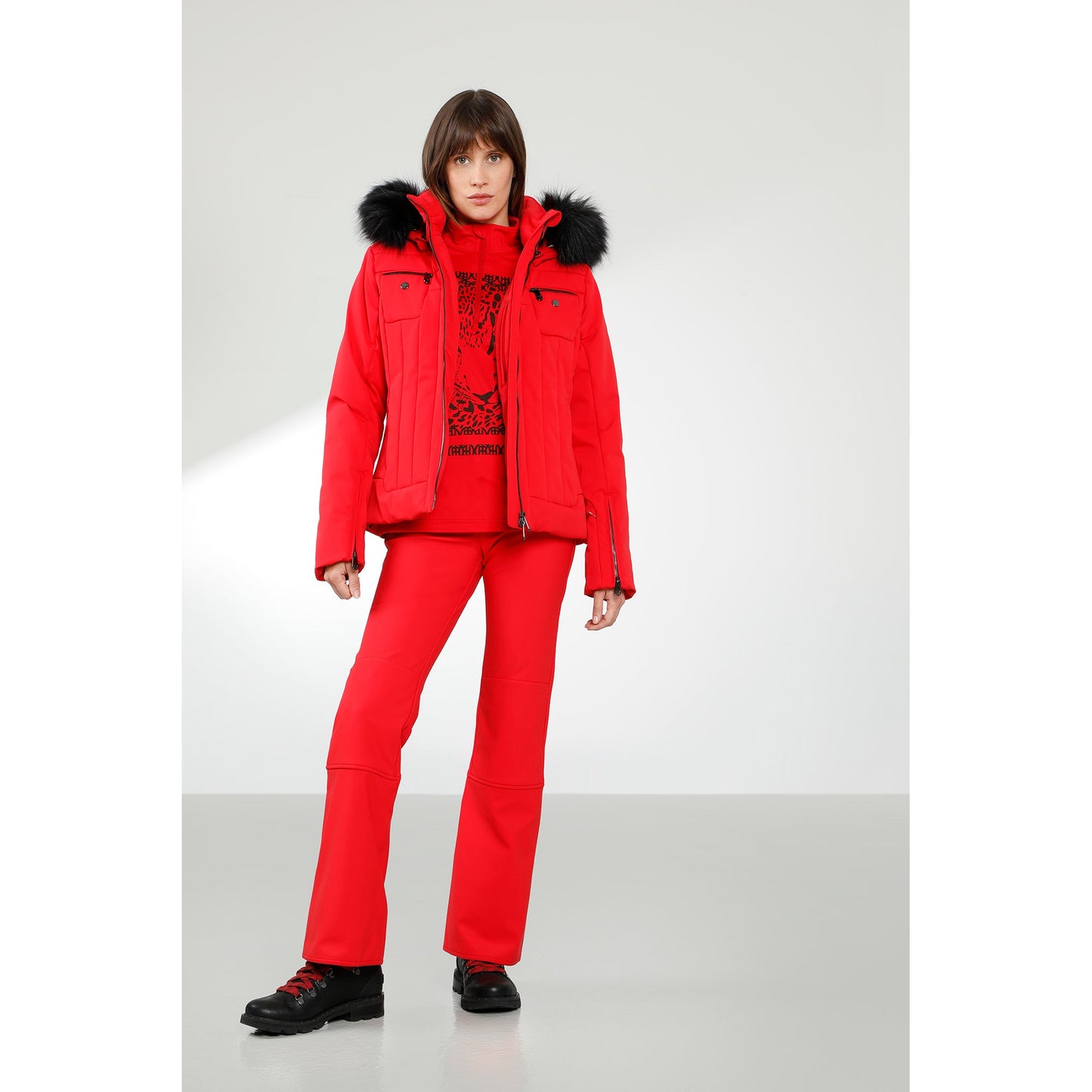 Poivre Blanc Women's Stretch Ski Jacket in Black 0806