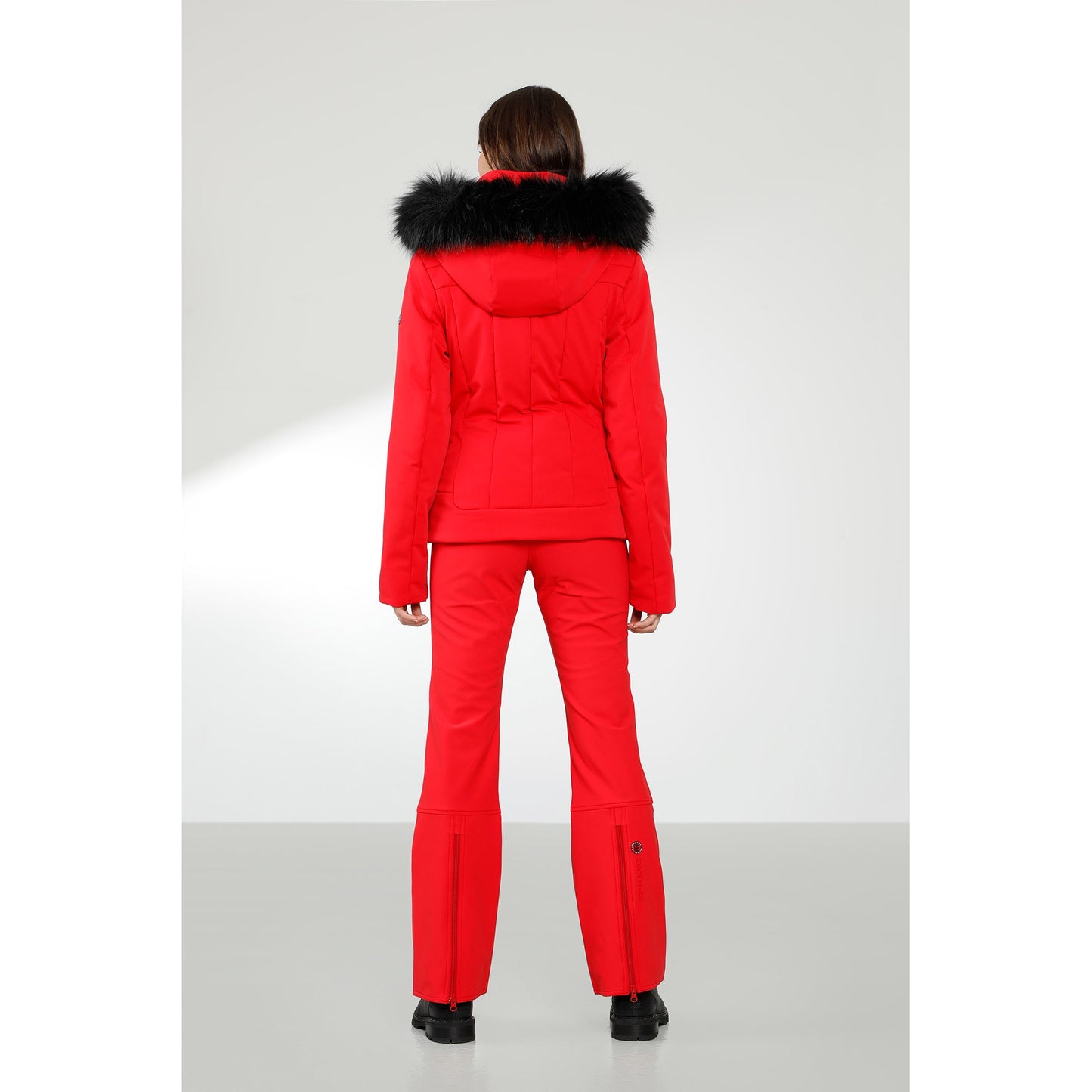 Poivre Blanc Women's Stretch Ski Jacket in Black 0806