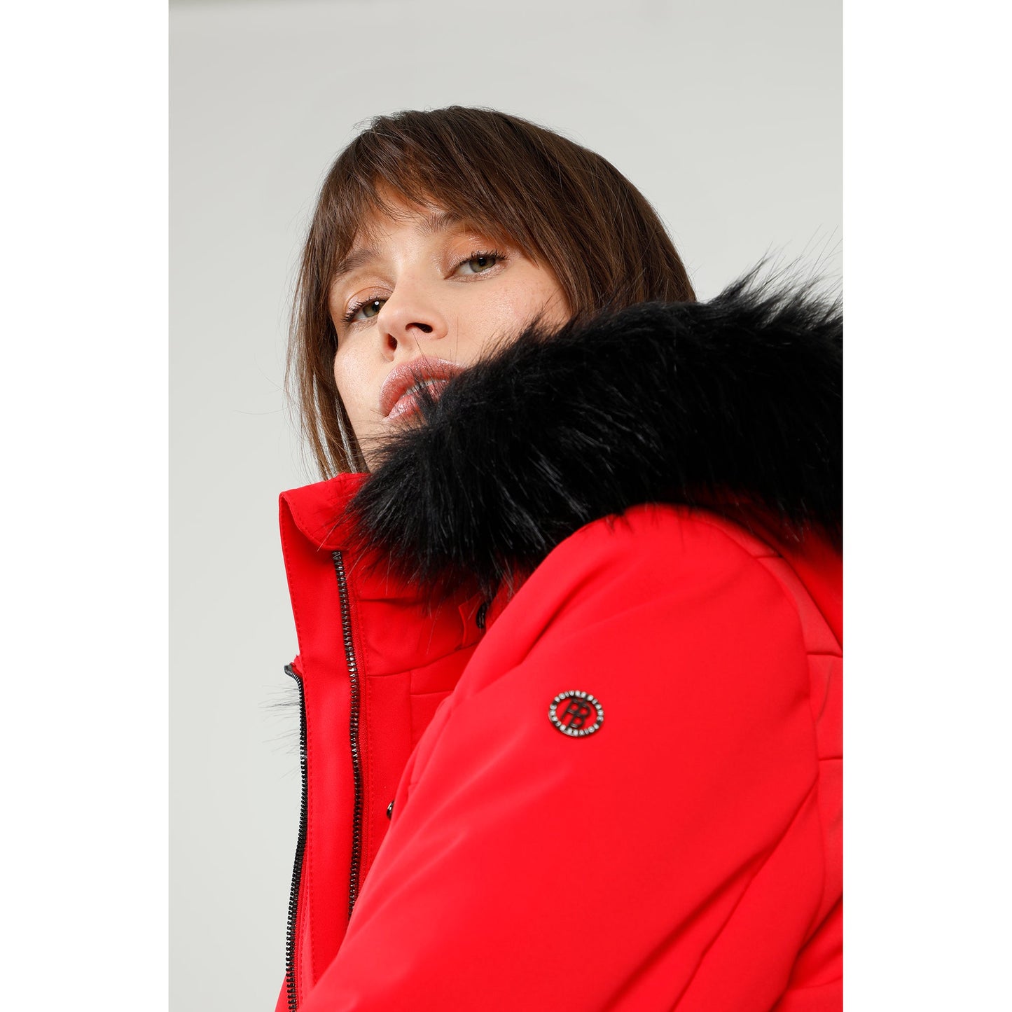 Poivre Blanc Women's Stretch Ski Jacket in Black 0806