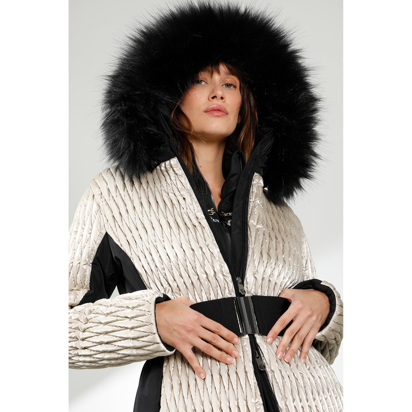 Poivre Blanc Women's Mirror Jacket in Glow Nacre White 0804